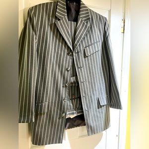 Gray with white stripes men suit with Blazer and matching pants.